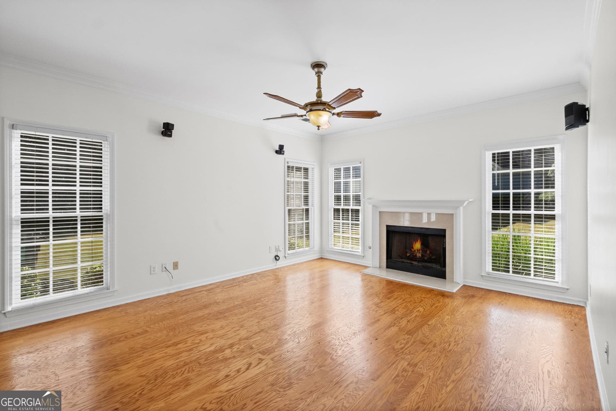 4 bedroom, 2.5 bathroom, 2,589 sq ft single family residence for sale at 293 Grand Manor Drive, Marietta, GA 30068 — photo 10