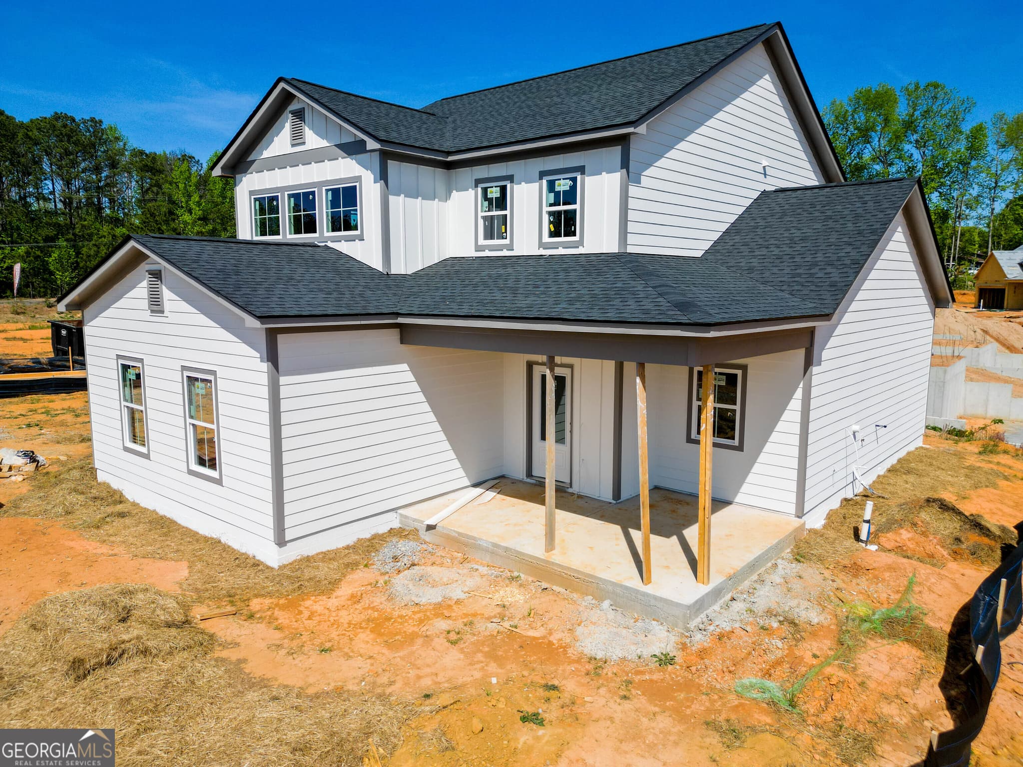 3 bedroom, 2.5 bathroom, 1,871 sq ft single family residence for sale at 101 White Oak Court, Carrollton, GA 30116 — photo 2