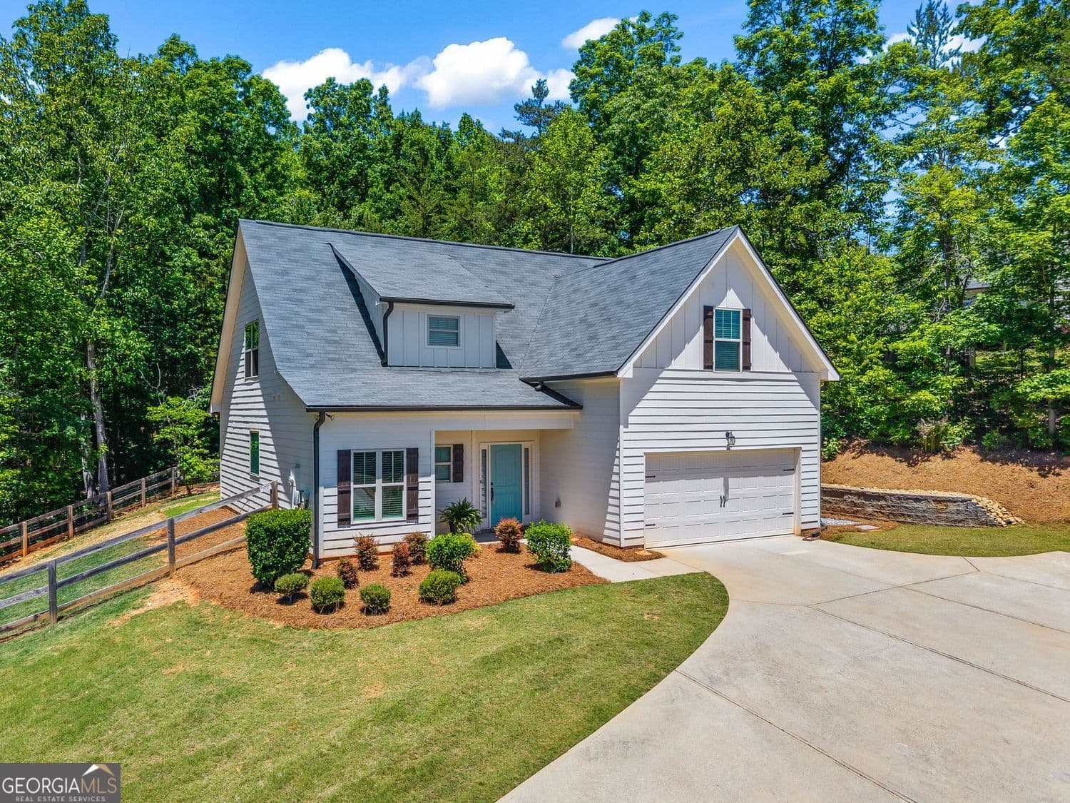 3 bedroom, 2 bathroom, 2,019 sq ft single family residence for sale at 331 Bryndemere Drive, Dawsonville, GA 30534 — photo 7