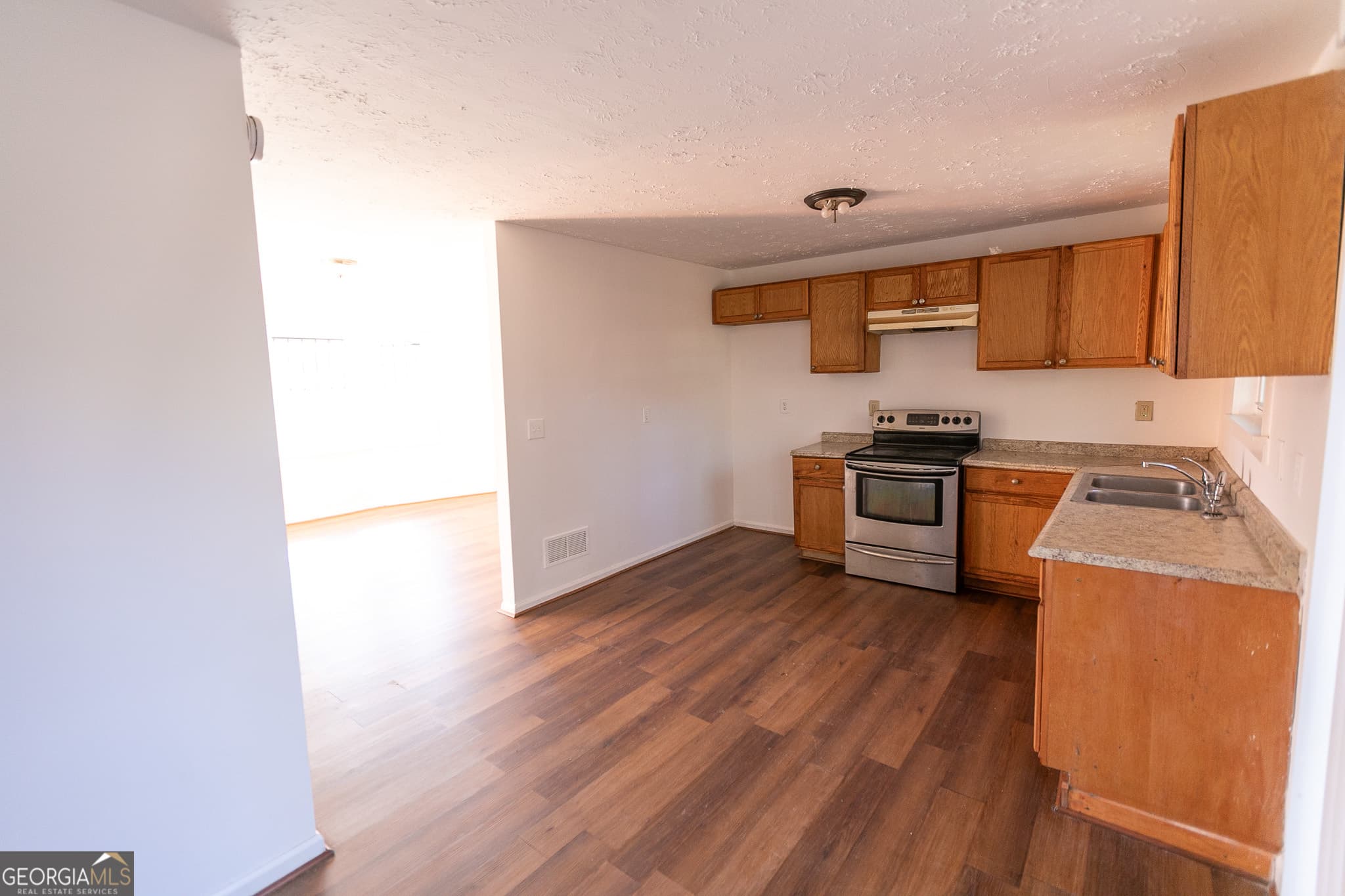 4 bedroom, 2 bathroom, 1,648 sq ft single family residence for rent at 2761 Rockdale Drive, Decatur, GA 30034 for $2,050 a month — photo 5