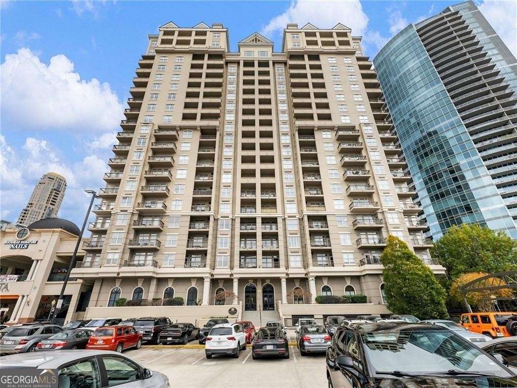 2 bedroom, 2 bathroom, 1,424 sq ft condominium for sale at 3334 Peachtree Road 1203, Atlanta, GA 30326