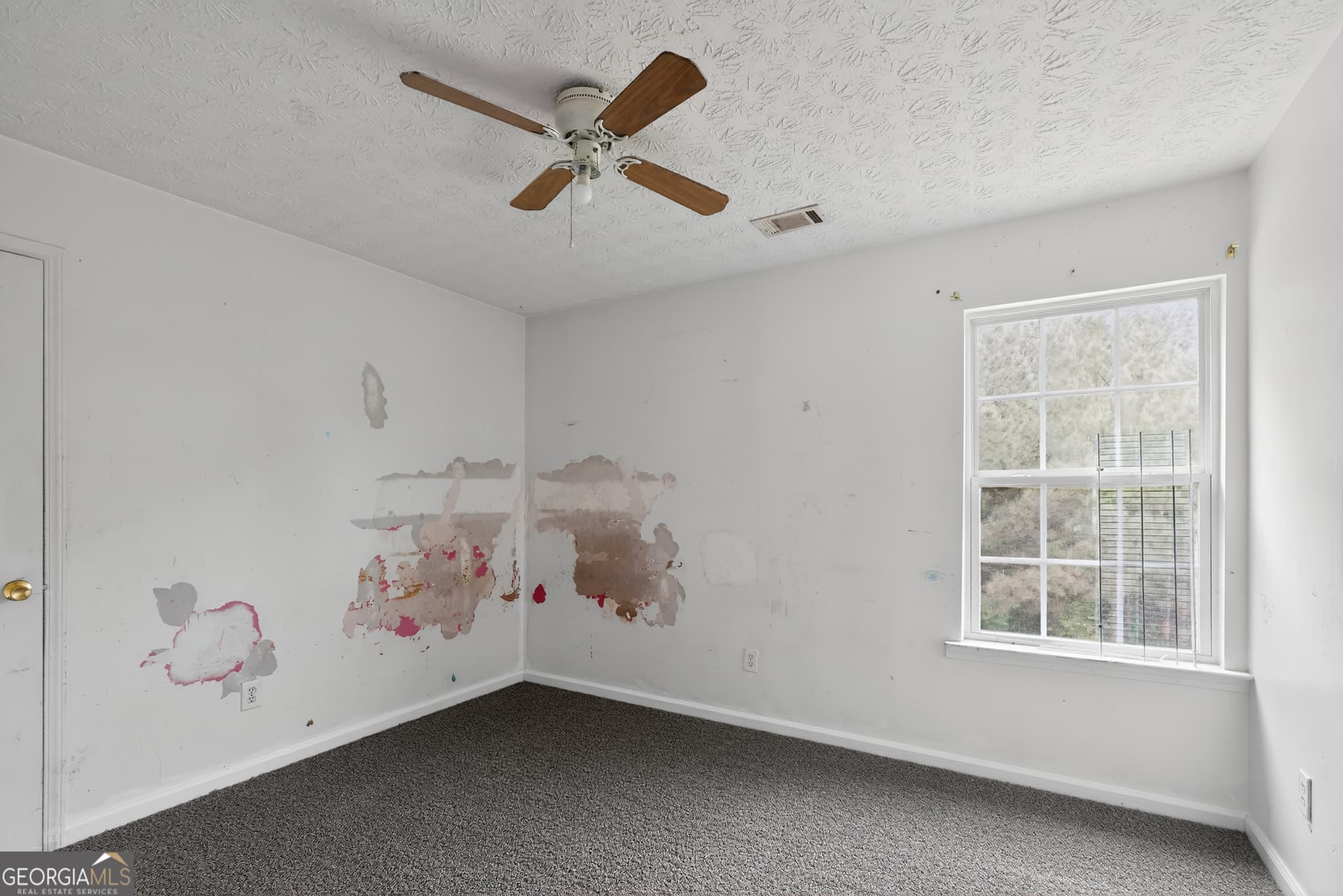 3 bedroom, 2 bathroom, 1,790 sq ft single family residence for sale at 60 Artie Court, Oxford, GA 30054 — photo 6