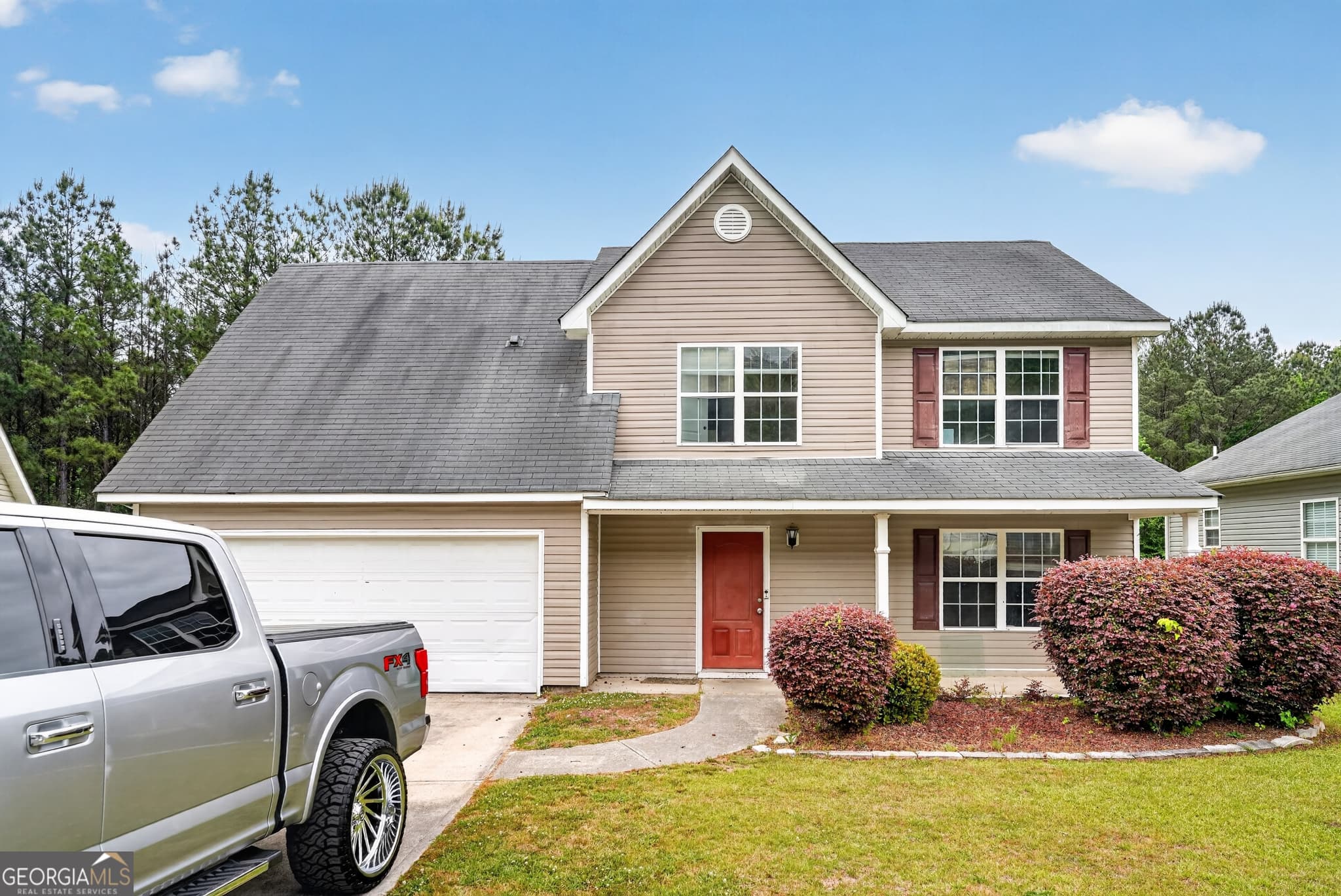 3 bedroom, 2 bathroom, 1,790 sq ft single family residence for sale at 60 Artie Court, Oxford, GA 30054