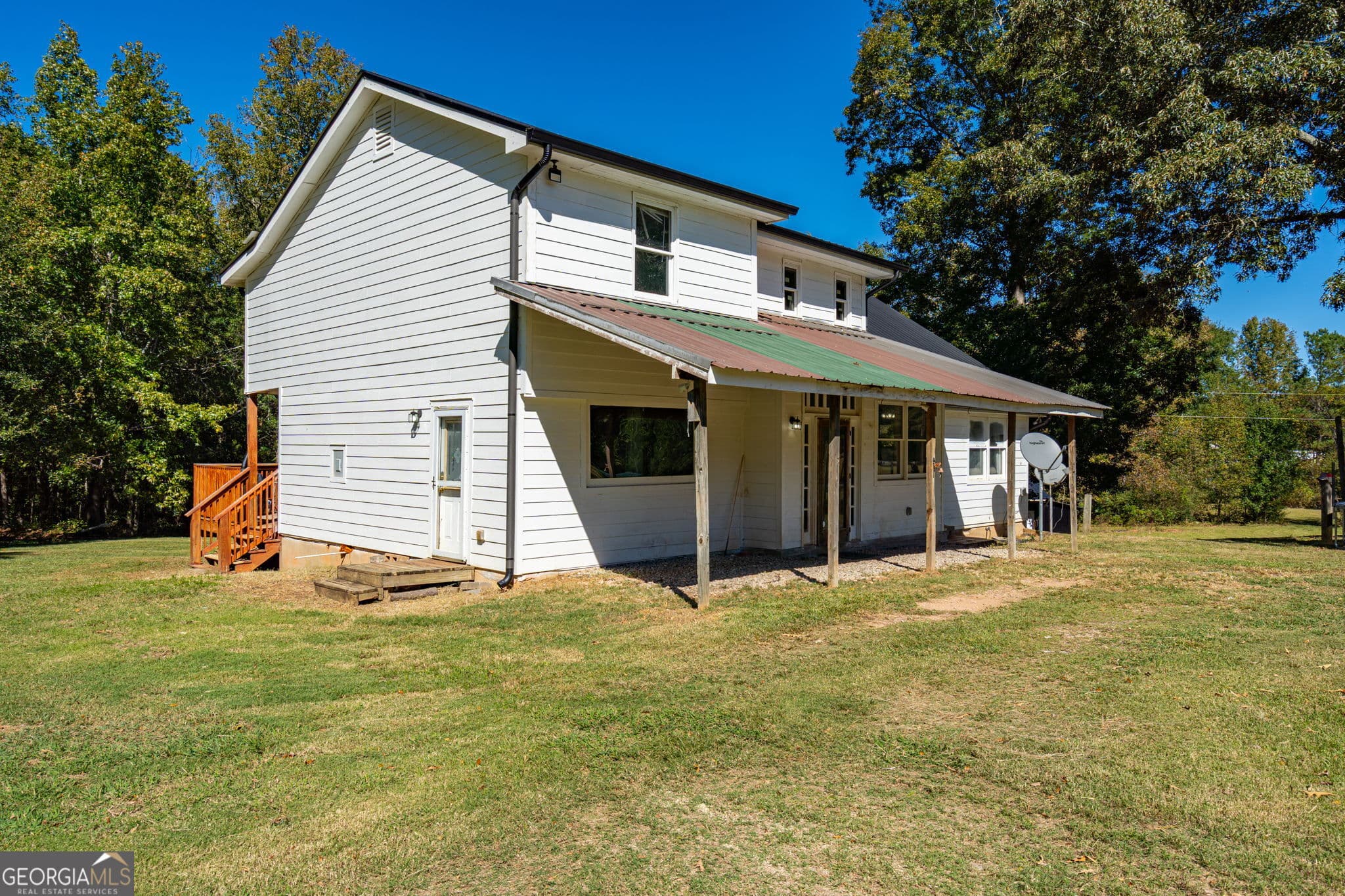 5 bedroom, 3 bathroom, 2,416 sq ft single family residence for sale at 117 Mitchell Farm Road, Colbert, GA 30628 — photo 5