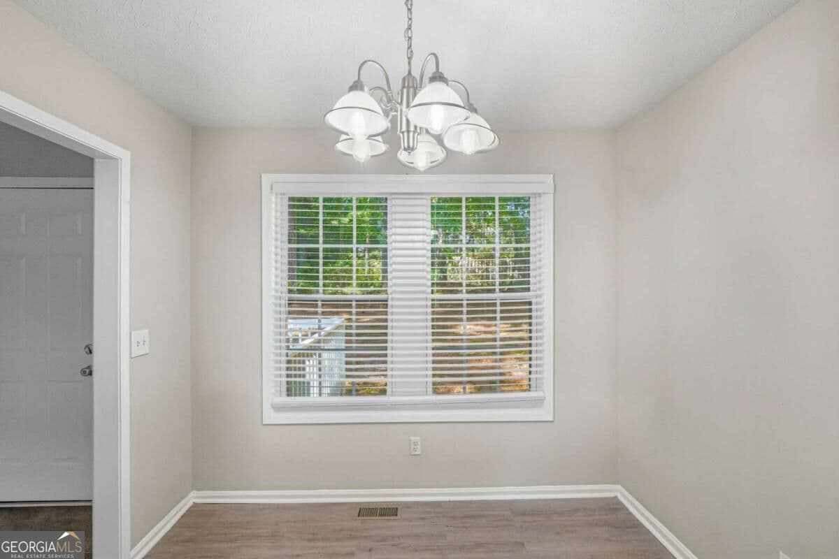 4 bedroom, 2 bathroom, 2,768 sq ft single family residence for sale at 5088 Heritage Valley Drive, Douglasville, GA 30135 — photo 8
