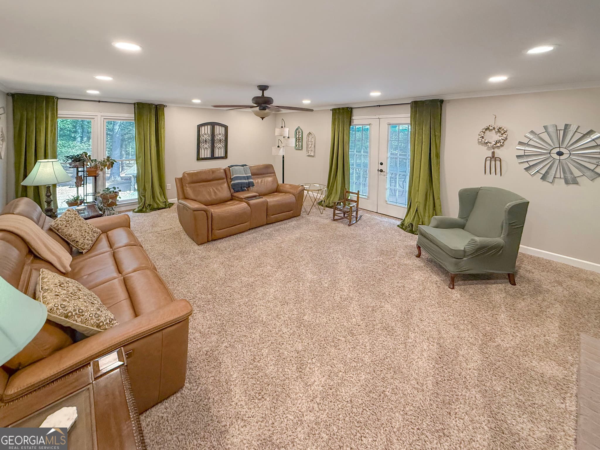 4 bedroom, 3.5 bathroom, 4,060 sq ft single family residence for sale at 161 Lanier Lane, Crawford, GA 30630 — photo 2
