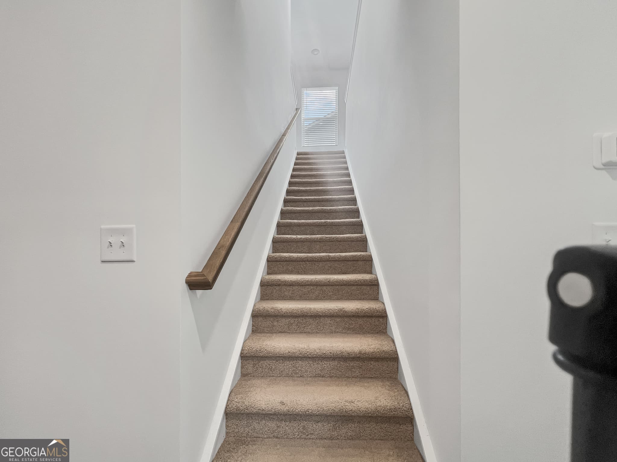 3 bedroom, 2.5 bathroom, 1,854 sq ft townhouse for sale at 6631 Wyndall Drive, Douglasville, GA 30135 — photo 6