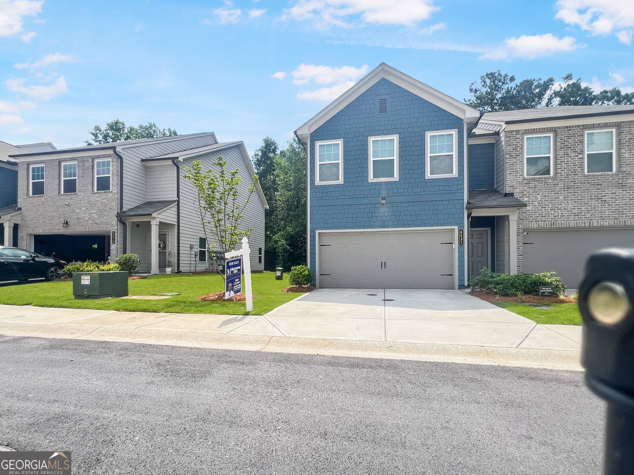 3 bedroom, 2.5 bathroom, 1,854 sq ft townhouse for sale at 6631 Wyndall Drive, Douglasville, GA 30135 — photo 1 of 17