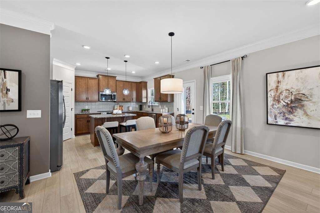 4 bedroom, 2.5 bathroom, 2,372 sq ft single family residence for sale at 241 Shire Loop, Calhoun, GA 30701 — photo 8