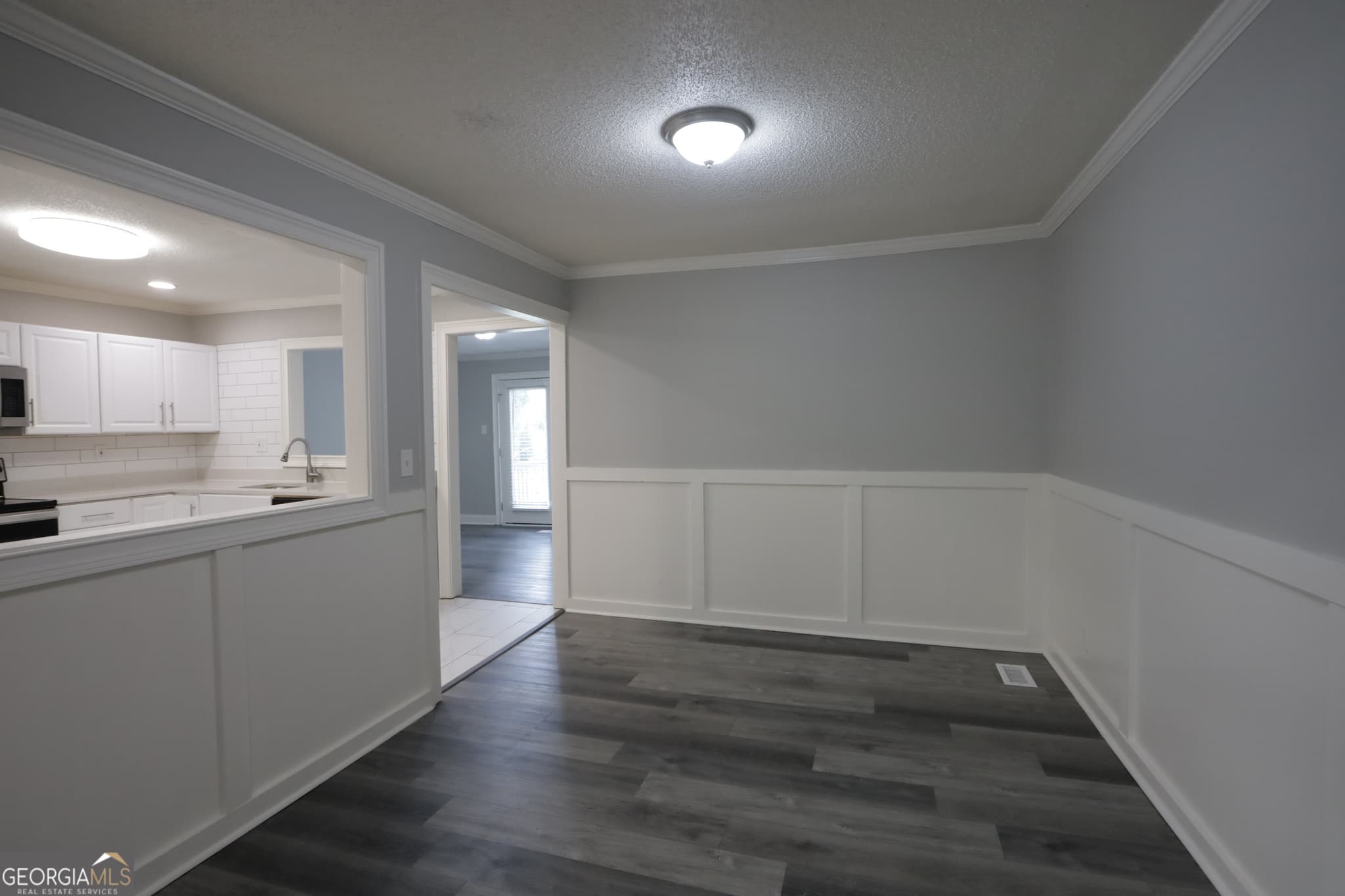 5 bedroom, 2 bathroom, 1,820 sq ft single family residence for sale at 3363 Wesley Chapel Road, Decatur, GA 30034 — photo 4