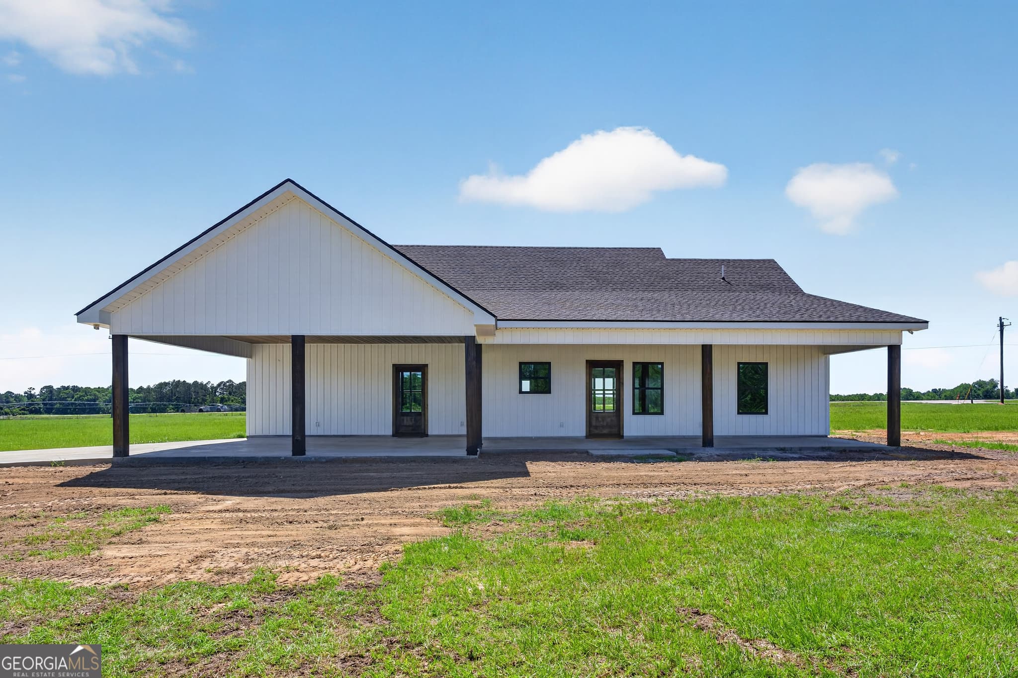3 bedroom, 2.5 bathroom, 1,677 sq ft single family residence for sale at 3690 HWY 121, Blackshear, GA 31516 — photo 3
