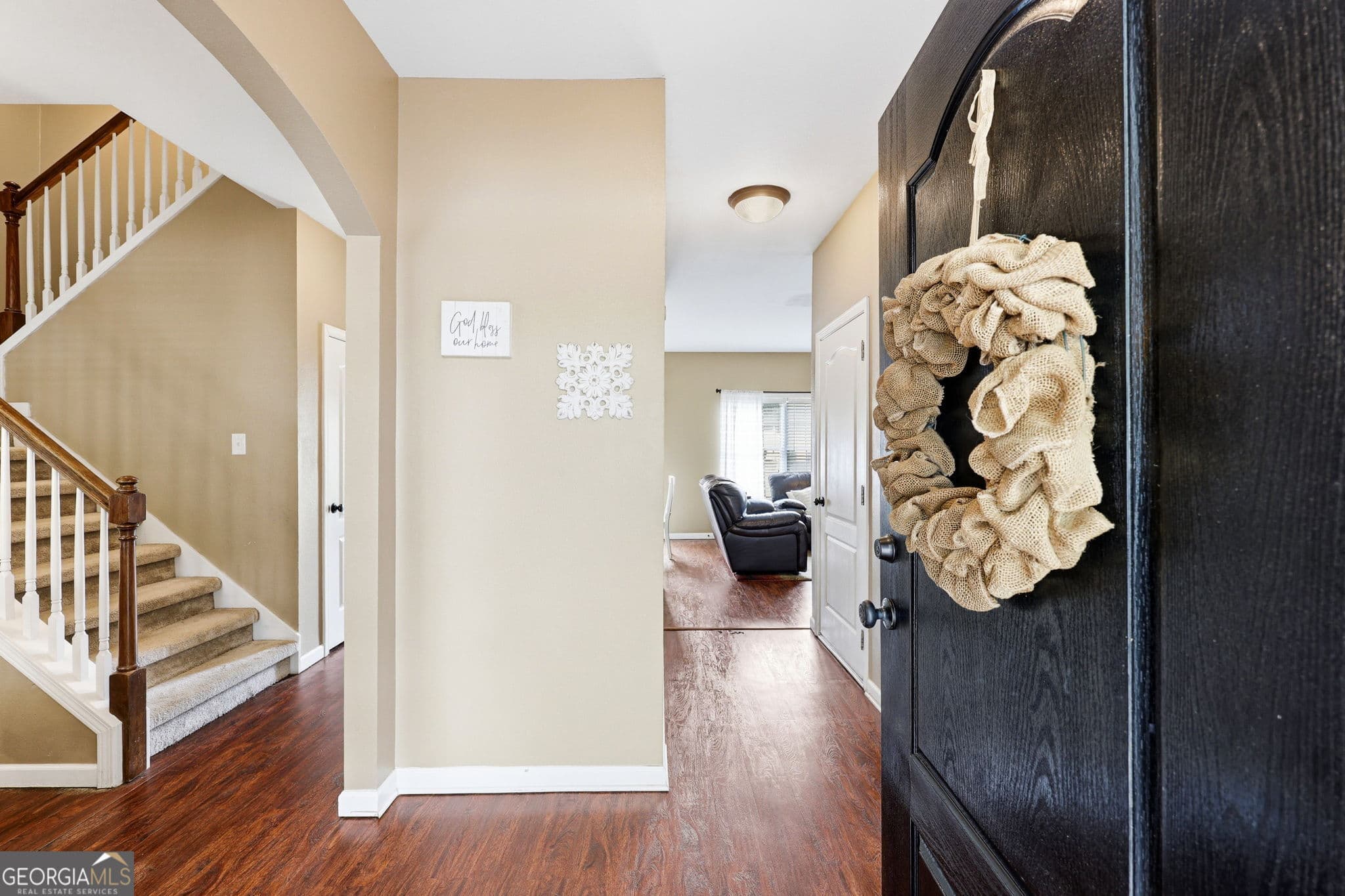 3 bedroom, 2.5 bathroom, 1,885 sq ft single family residence for sale at 7022 Grand Hickory Drive, Braselton, GA 30517 — photo 6