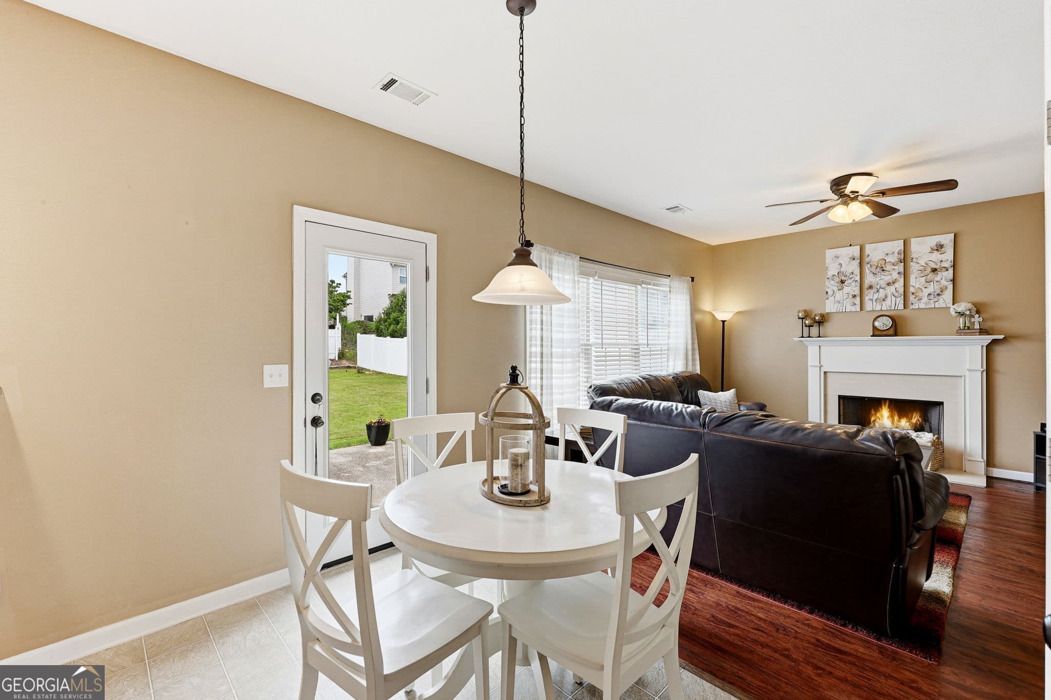 3 bedroom, 2.5 bathroom, 1,885 sq ft single family residence for sale at 7022 Grand Hickory Drive, Braselton, GA 30517 — photo 9