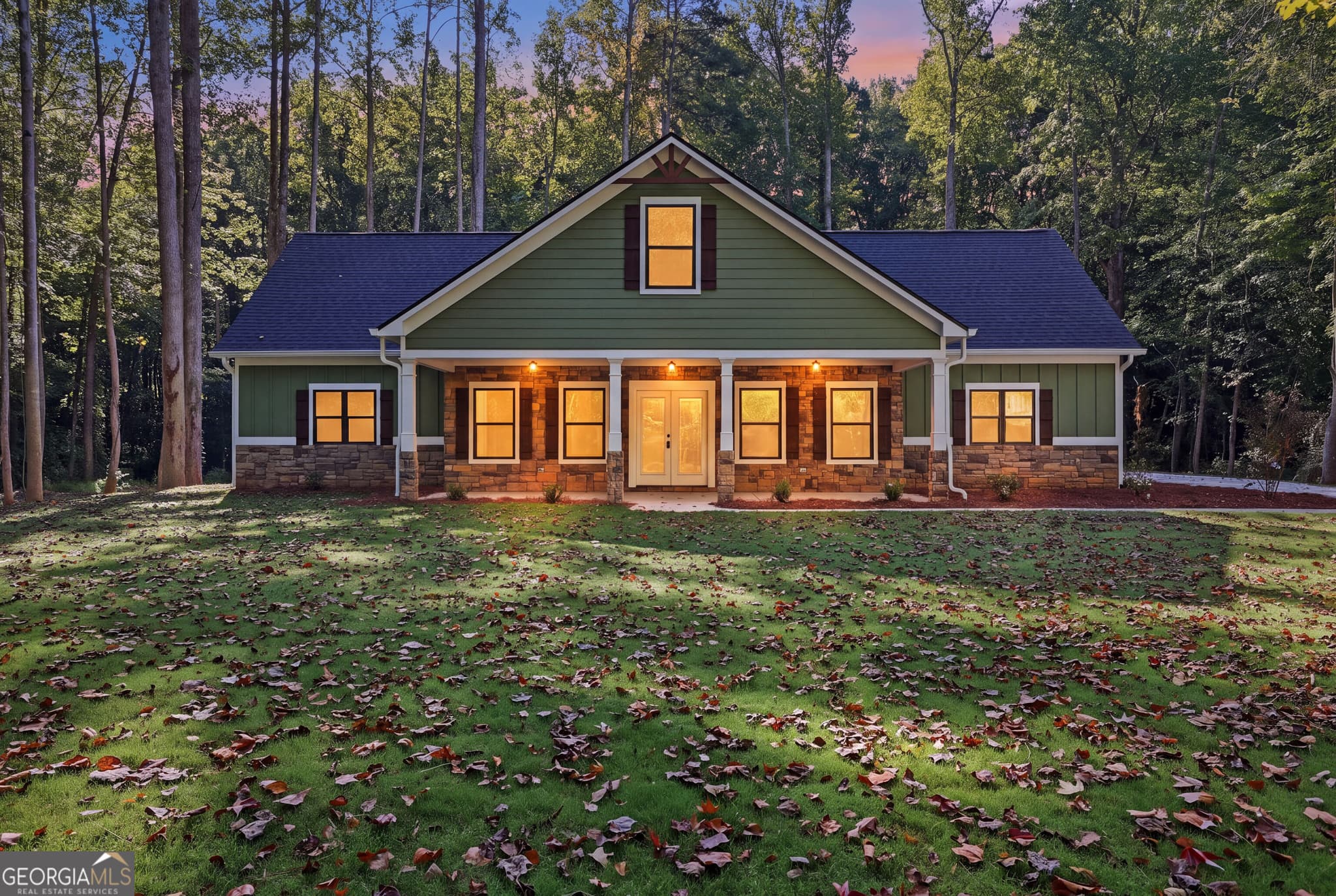 3 bedroom, 3.5 bathroom, 1,966 sq ft single family residence for sale at 324 Fern Valley Drive, Toccoa, GA 30577 — photo 2