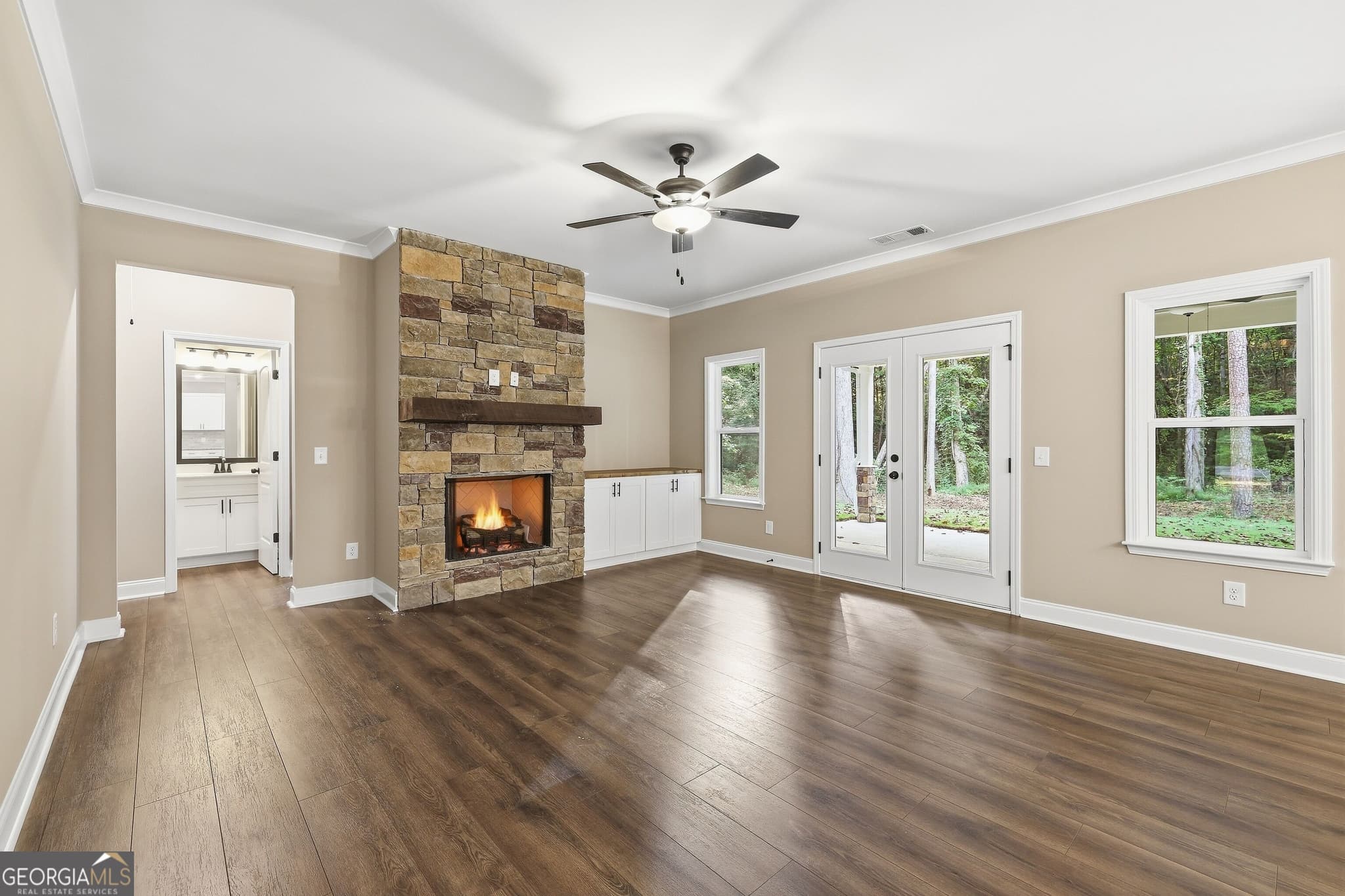 3 bedroom, 3.5 bathroom, 1,966 sq ft single family residence for sale at 324 Fern Valley Drive, Toccoa, GA 30577 — photo 6
