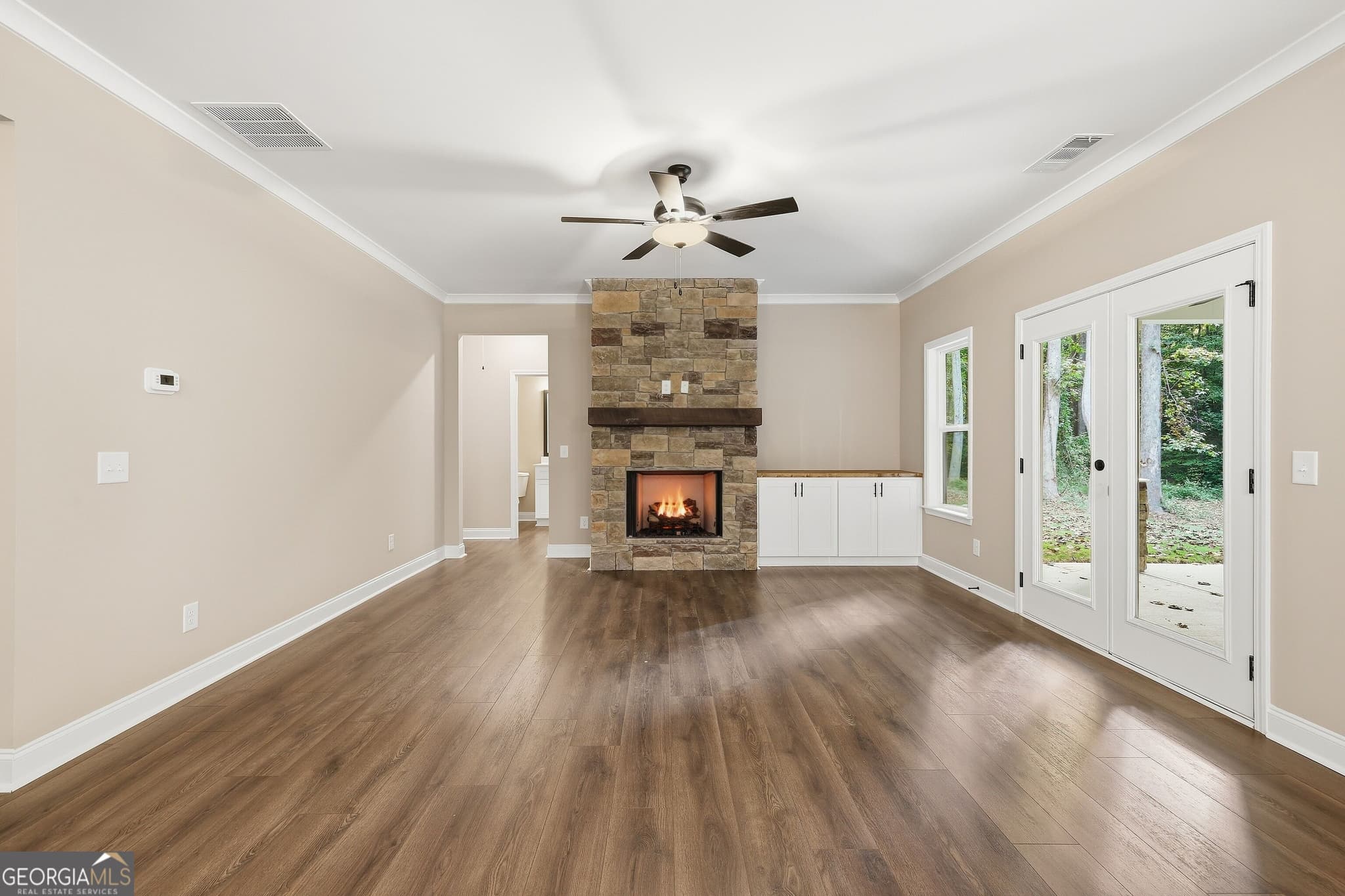 3 bedroom, 3.5 bathroom, 1,966 sq ft single family residence for sale at 324 Fern Valley Drive, Toccoa, GA 30577 — photo 9