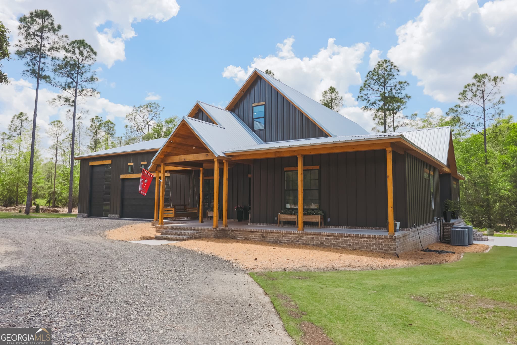 4 bedroom, 4 bathroom, 4,001 sq ft single family residence for sale at 6034 Turkey Oak Road, Blackshear, GA 31516 — photo 4