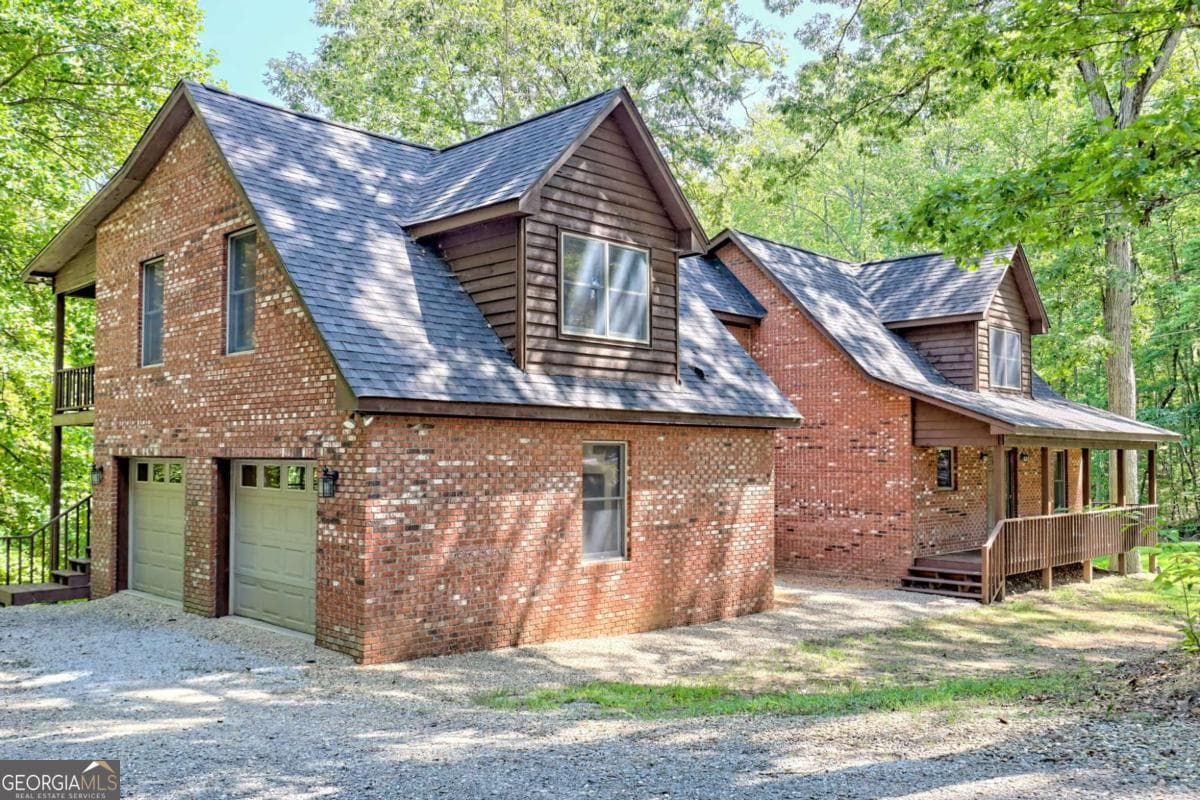 3 bedroom, 4 bathroom single family residence for sale at 2204 Cedar Cliff Road, Hiawassee, GA 30546 — photo 5
