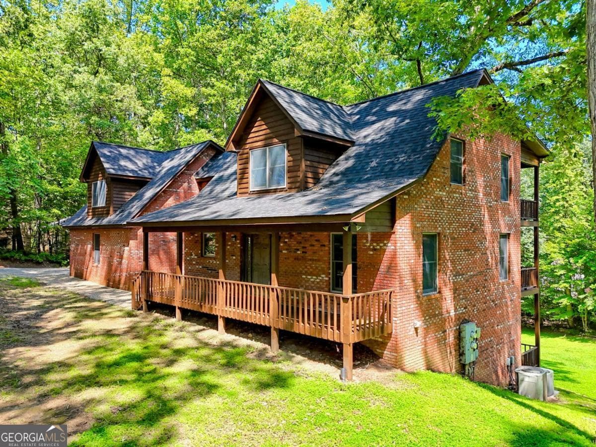 3 bedroom, 4 bathroom single family residence for sale at 2204 Cedar Cliff Road, Hiawassee, GA 30546 — photo 9