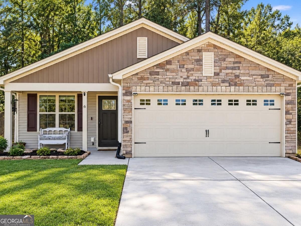 3 bedroom, 2 bathroom, 1,612 sq ft single family residence for sale at 6 Easy Street, Guyton, GA 31312 — photo 1 of 23