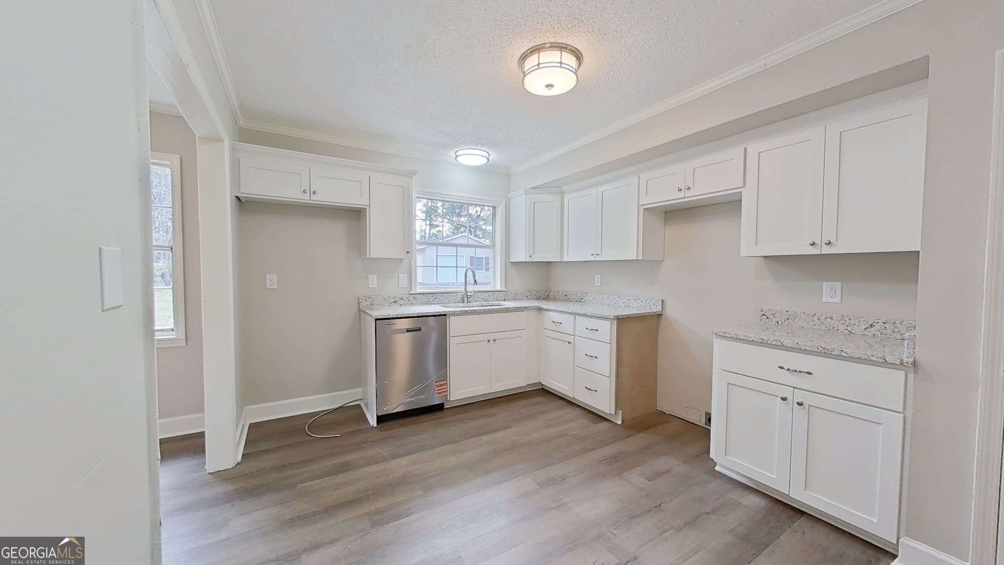 3 bedroom, 2 bathroom, 1,583 sq ft single family residence for sale at 1012 Remington Avenue, Thomasville, GA 31792 — photo 6