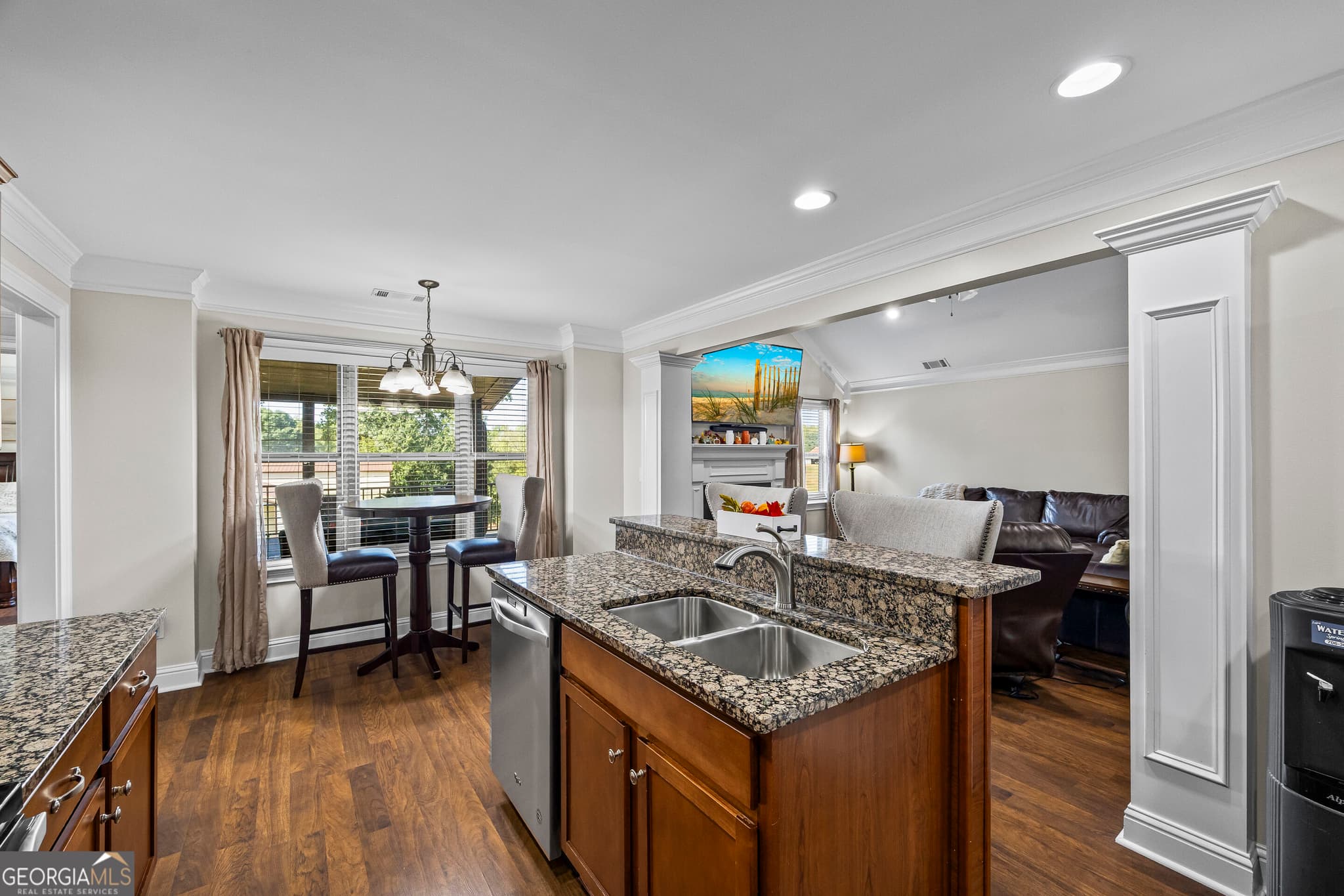 5 bedroom, 3 bathroom, 3,756 sq ft single family residence for sale at 300 Stone Creek Drive, Hull, GA 30646 — photo 5