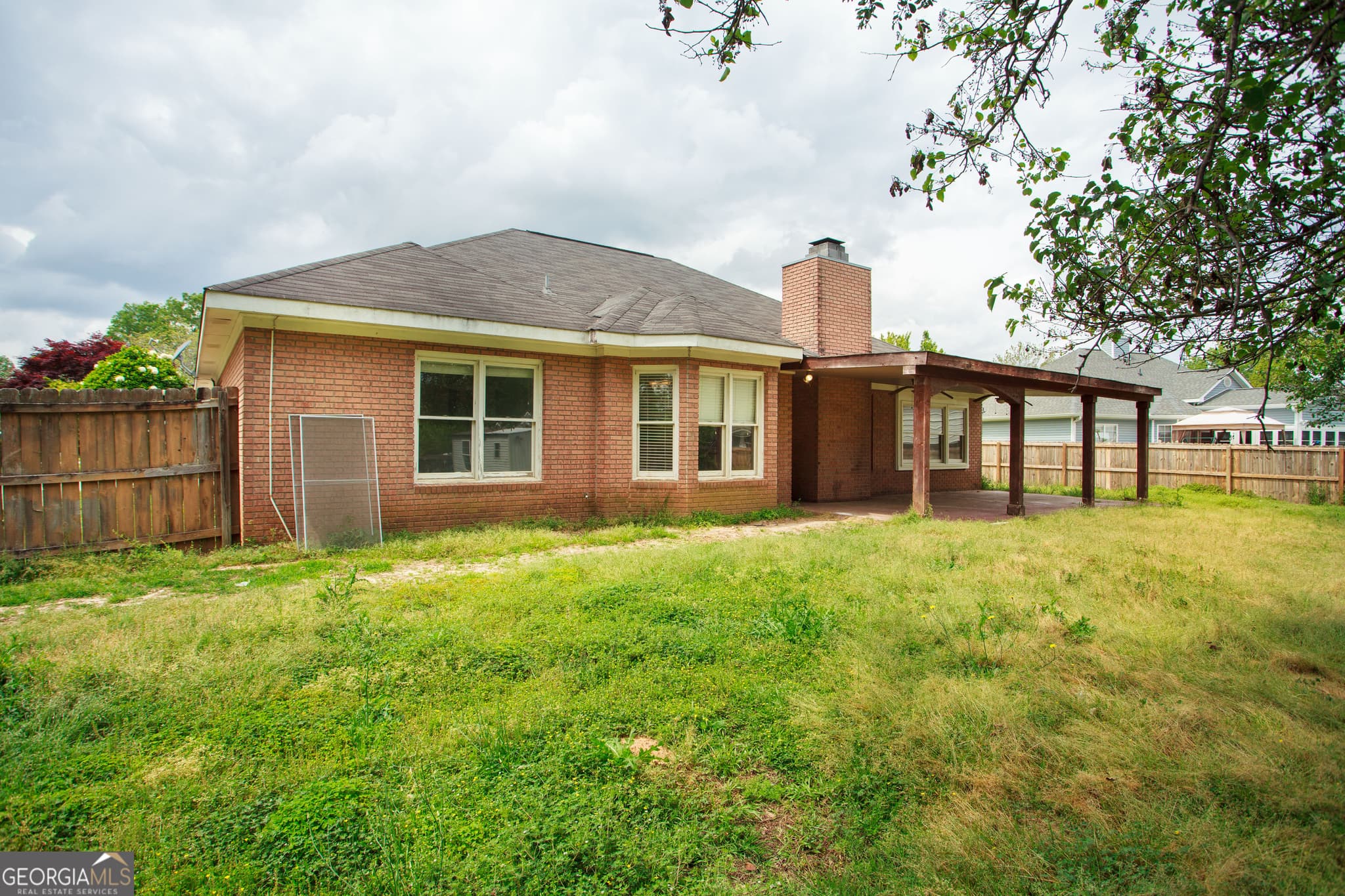 4 bedroom, 2 bathroom, 2,492 sq ft single family residence for sale at 201 Willowgate Drive, Bonaire, GA 31005 — photo 2