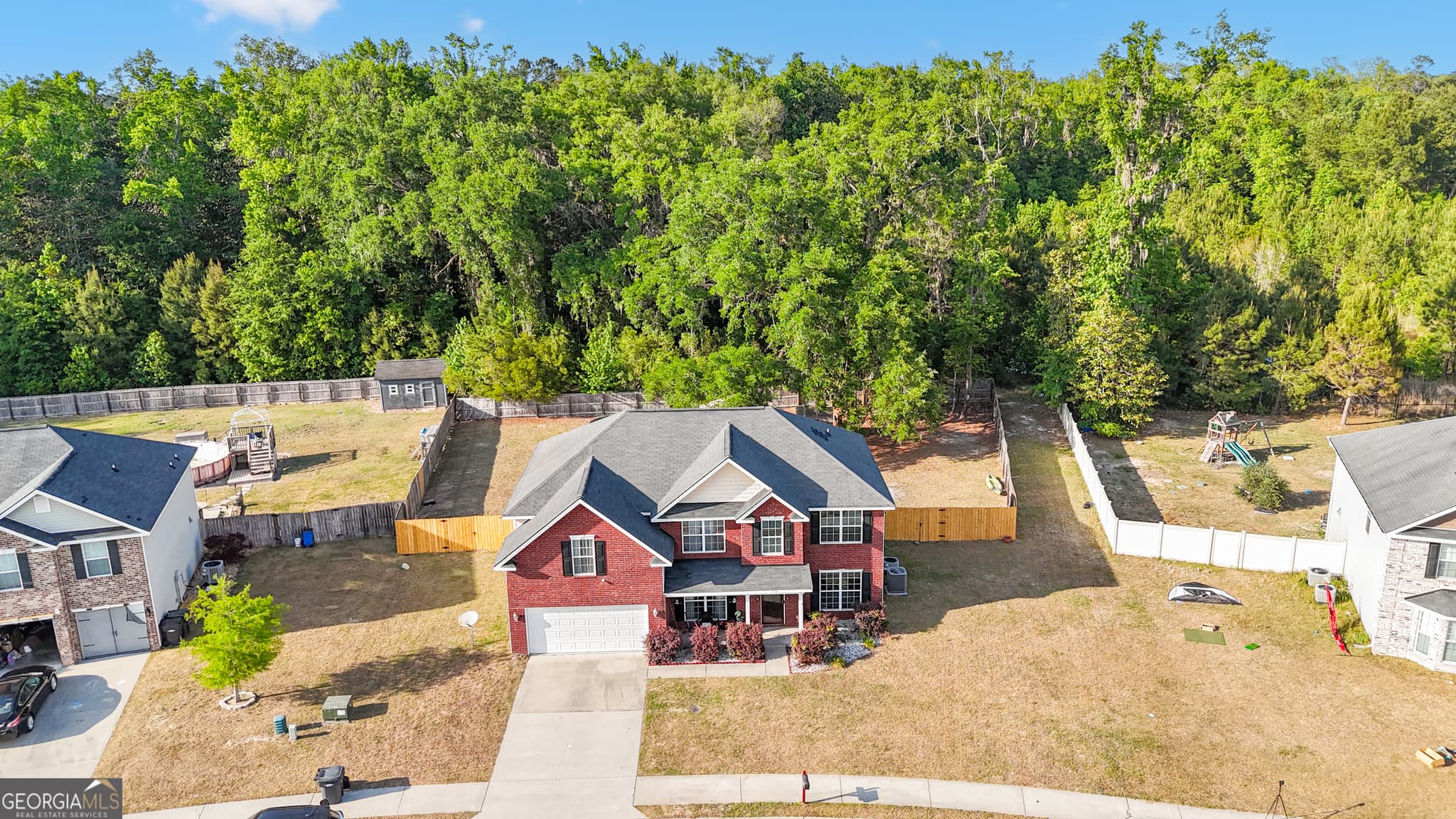 4 bedroom, 2.5 bathroom, 2,801 sq ft single family residence for sale at 258 Nashview Trail, Allenhurst, GA 31301 — photo 7