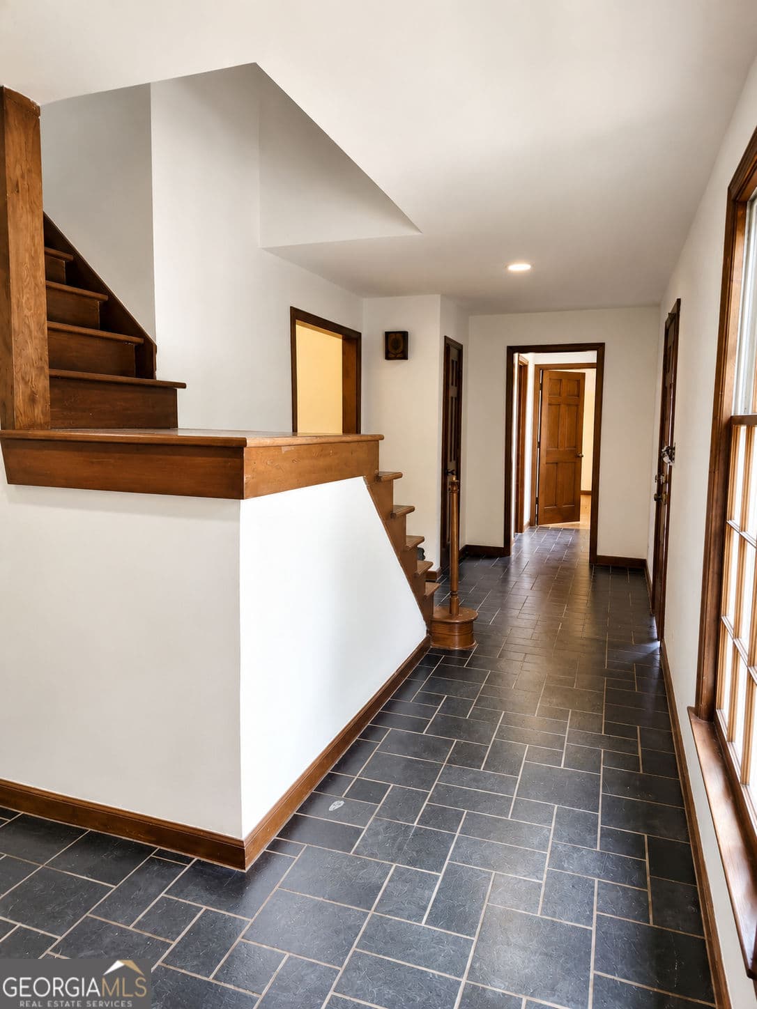 3 bedroom, 2 bathroom, 1,680 sq ft single family residence for sale at 4545 Twin lakes Drive, Monroe, GA 30656 — photo 5