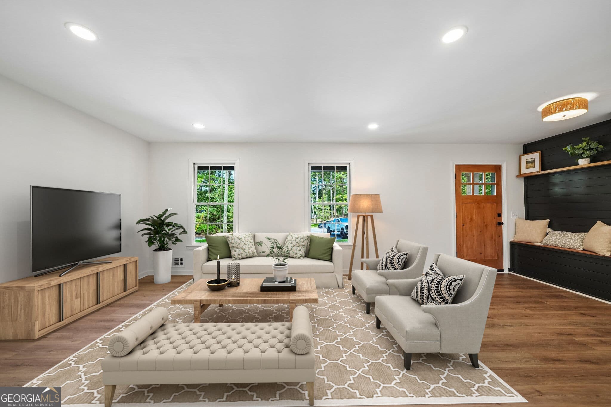 4 bedroom, 3 bathroom, 2,214 sq ft single family residence for sale at 512 Wood Forest Court, Marietta, GA 30066 — photo 2