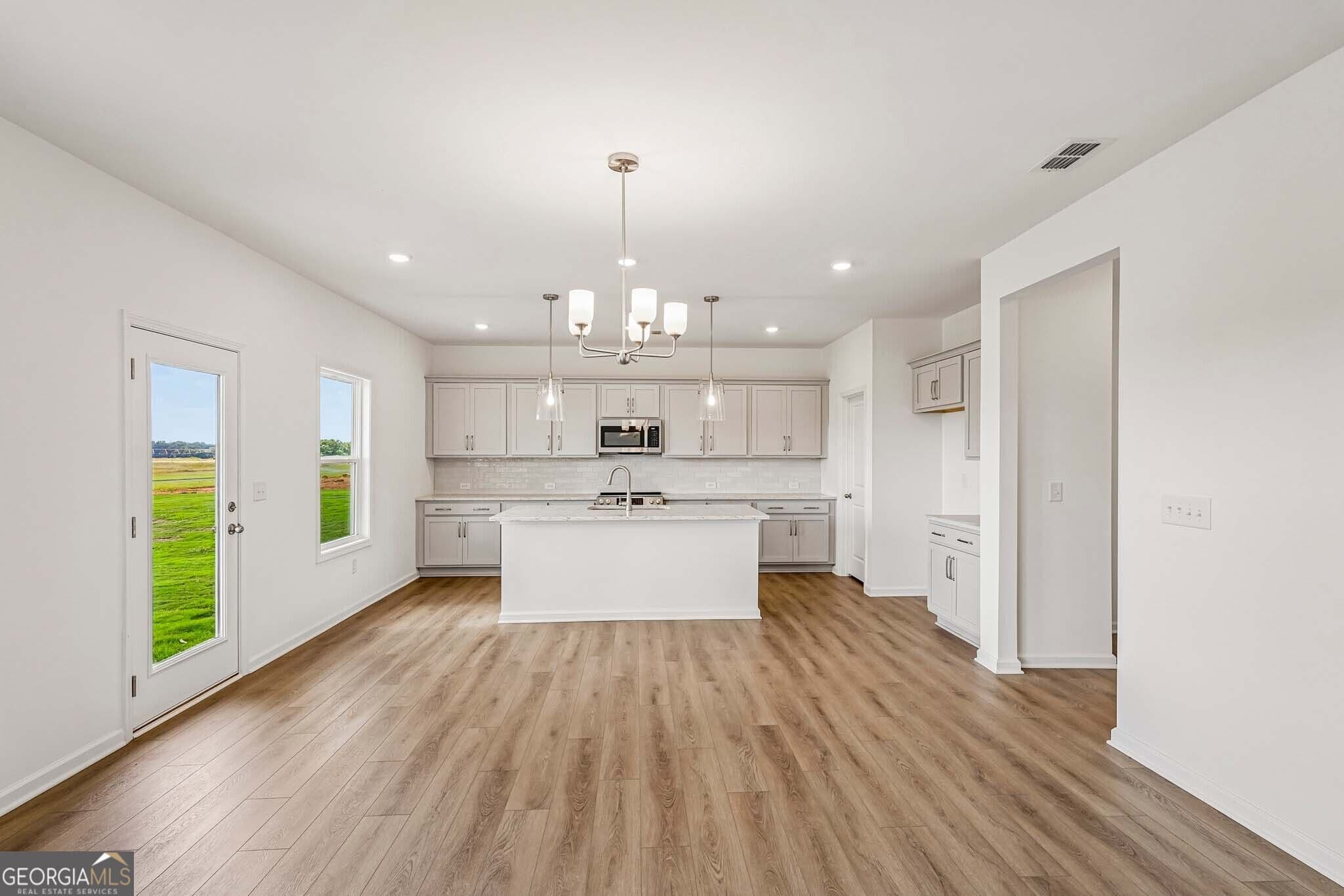 4 bedroom, 3.5 bathroom, 2,574 sq ft single family residence for sale at 613 Elwick Lane, Cartersville, GA 30120 — photo 9