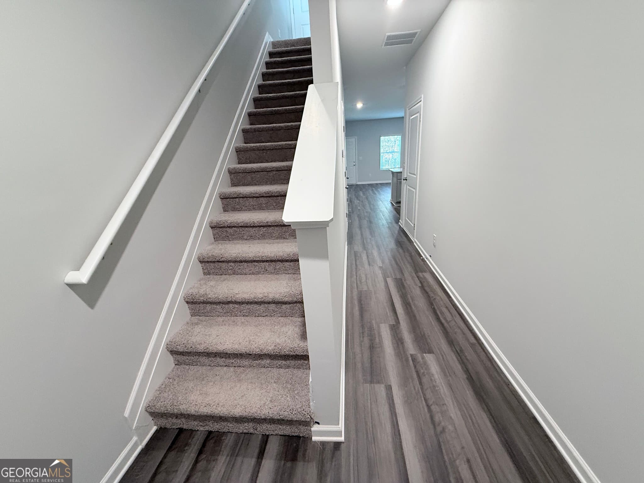 3 bedroom, 2.5 bathroom, 1,560 sq ft townhouse for sale at 451 Oakwood Drive, Milledgeville, GA 31061 — photo 9