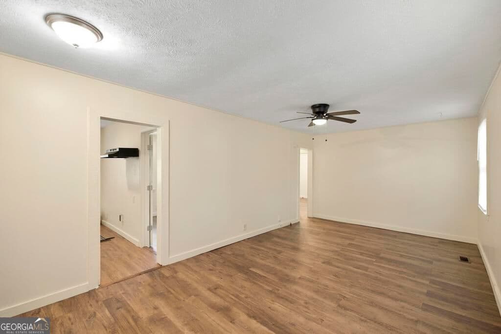 3 bedroom, 1 bathroom, 900 sq ft single family residence for sale at 1782 Eveline Avenue, Macon, GA 31204 — photo 5