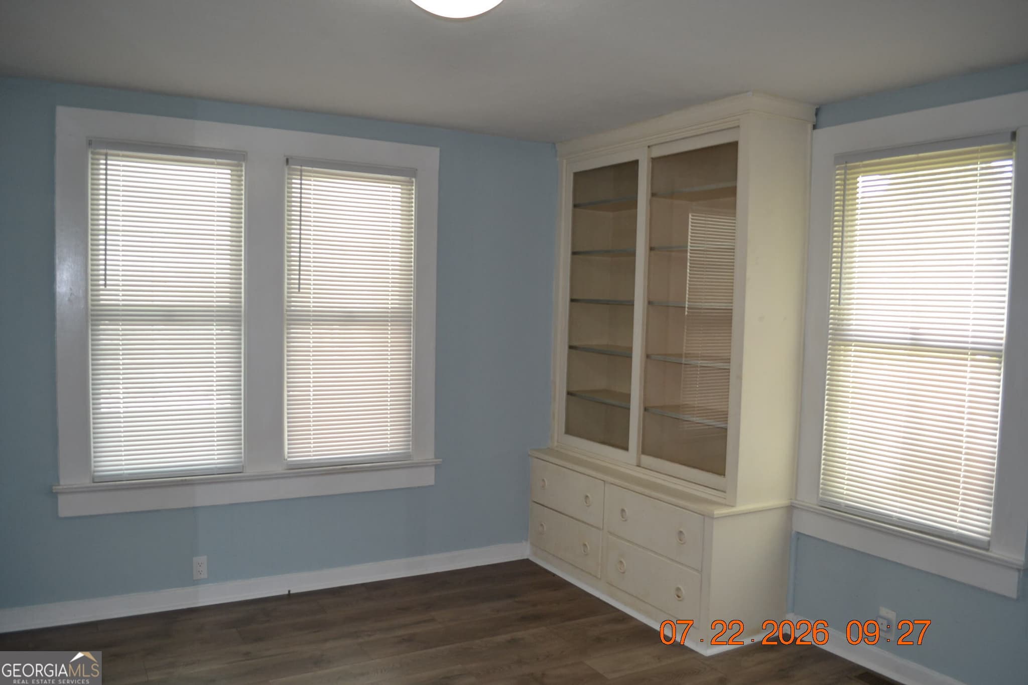 3 bedroom, 3 bathroom, 1,596 sq ft single family residence for sale at 1505 14th Court, Phenix City, AL 36867 — photo 5