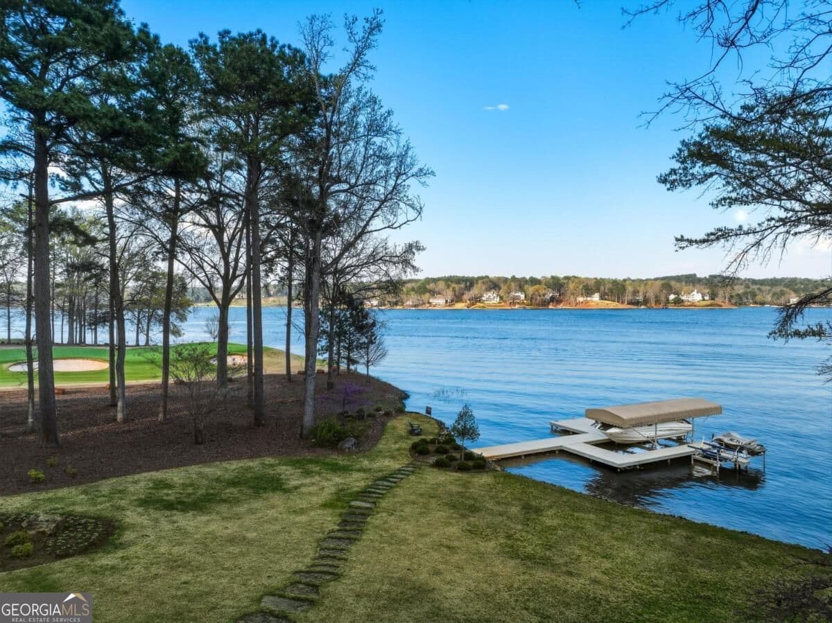 5 bedroom, 6 bathroom, 6,149 sq ft single family residence for sale at 137 Winnstead Place, Eatonton, GA 31024 — photo 3