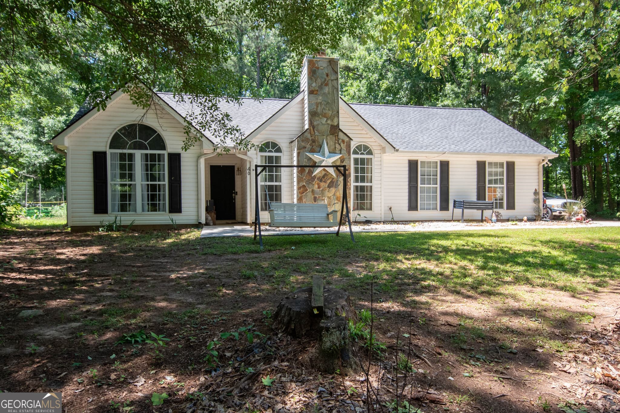 3 bedroom, 2 bathroom, 1,415 sq ft single family residence sold at 40 Four Oaks Drive, Newnan, GA 30263