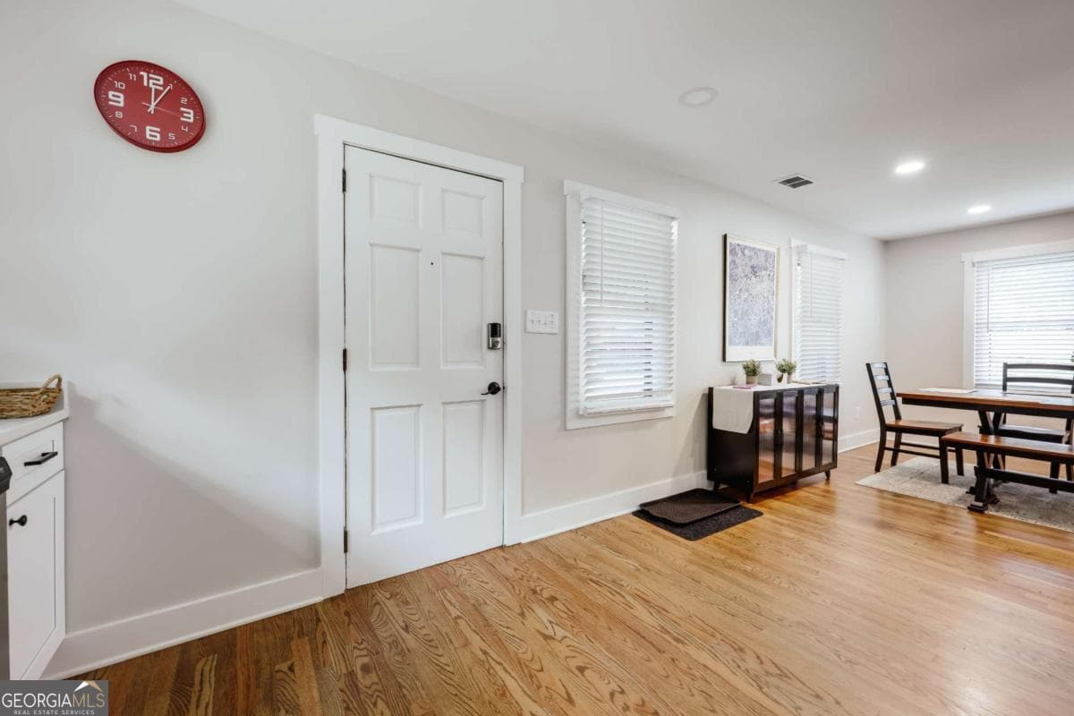 3 bedroom, 2 bathroom, 1,164 sq ft single family residence for sale at 2055 Mabry Drive, Athens, GA 30605 — photo 5