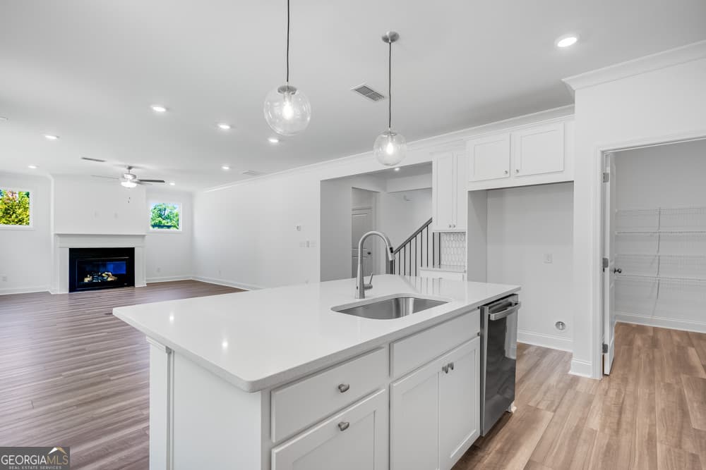 4 bedroom, 3.5 bathroom, 2,696 sq ft single family residence for sale at 2230 Dreycott Lane, Lawrenceville, GA 30043 — photo 9