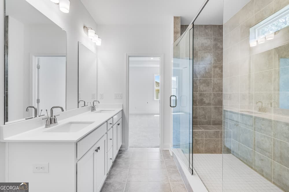 4 bedroom, 3.5 bathroom, 2,696 sq ft single family residence for sale at 2230 Dreycott Lane, Lawrenceville, GA 30043 — photo 4