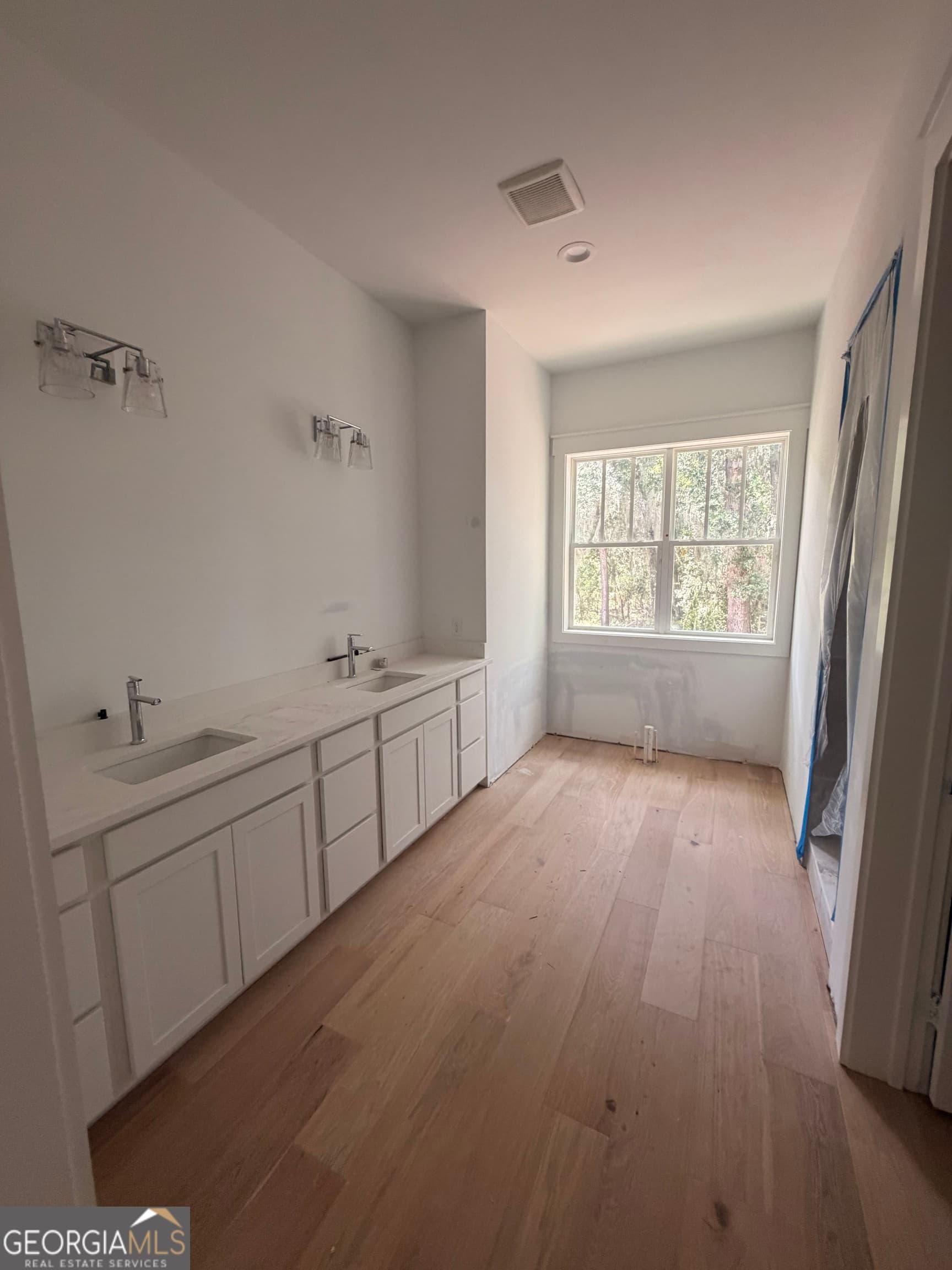 3 bedroom, 3.5 bathroom, 2,611 sq ft single family residence for sale at 306 Cobia Lane, St. Marys, GA 31558 — photo 6