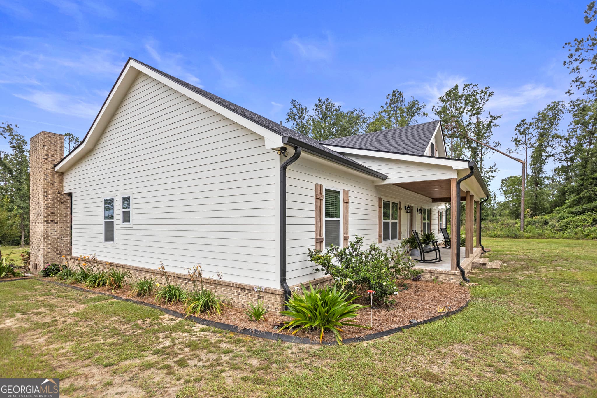 3 bedroom, 2.5 bathroom, 2,176 sq ft single family residence for sale at 1501 Old Savannah Road, Vidalia, GA 30474 — photo 3