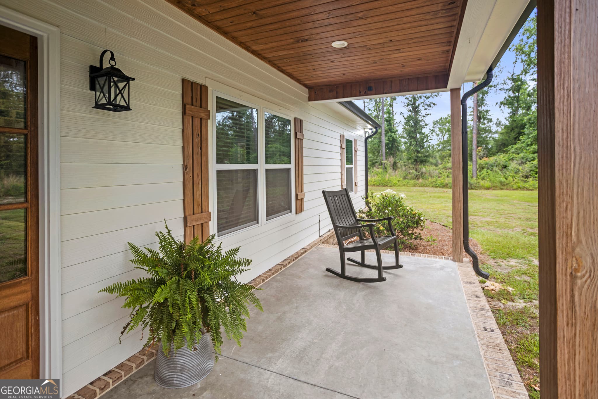 3 bedroom, 2.5 bathroom, 2,176 sq ft single family residence for sale at 1501 Old Savannah Road, Vidalia, GA 30474 — photo 5