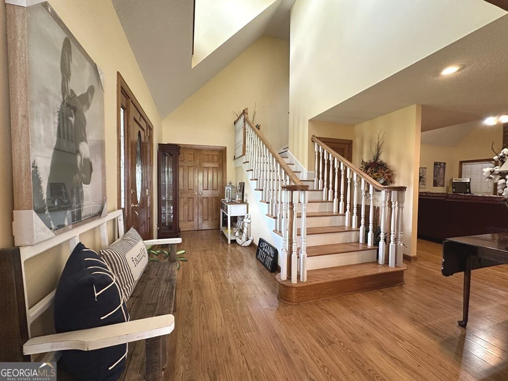 4 bedroom, 3.5 bathroom, 3,389 sq ft single family residence for sale at 4448 Old Lake Park Road, Valdosta, GA 31601 — photo 2
