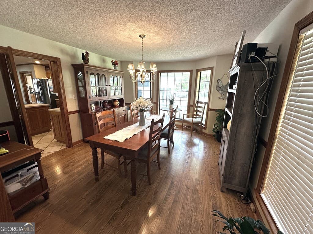 4 bedroom, 3.5 bathroom, 3,389 sq ft single family residence for sale at 4448 Old Lake Park Road, Valdosta, GA 31601 — photo 7