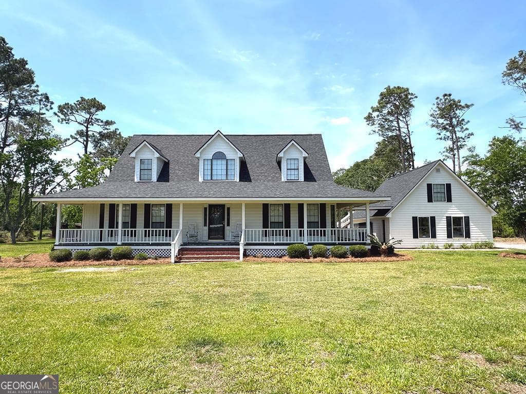 4 bedroom, 3.5 bathroom, 3,389 sq ft single family residence for sale at 4448 Old Lake Park Road, Valdosta, GA 31601