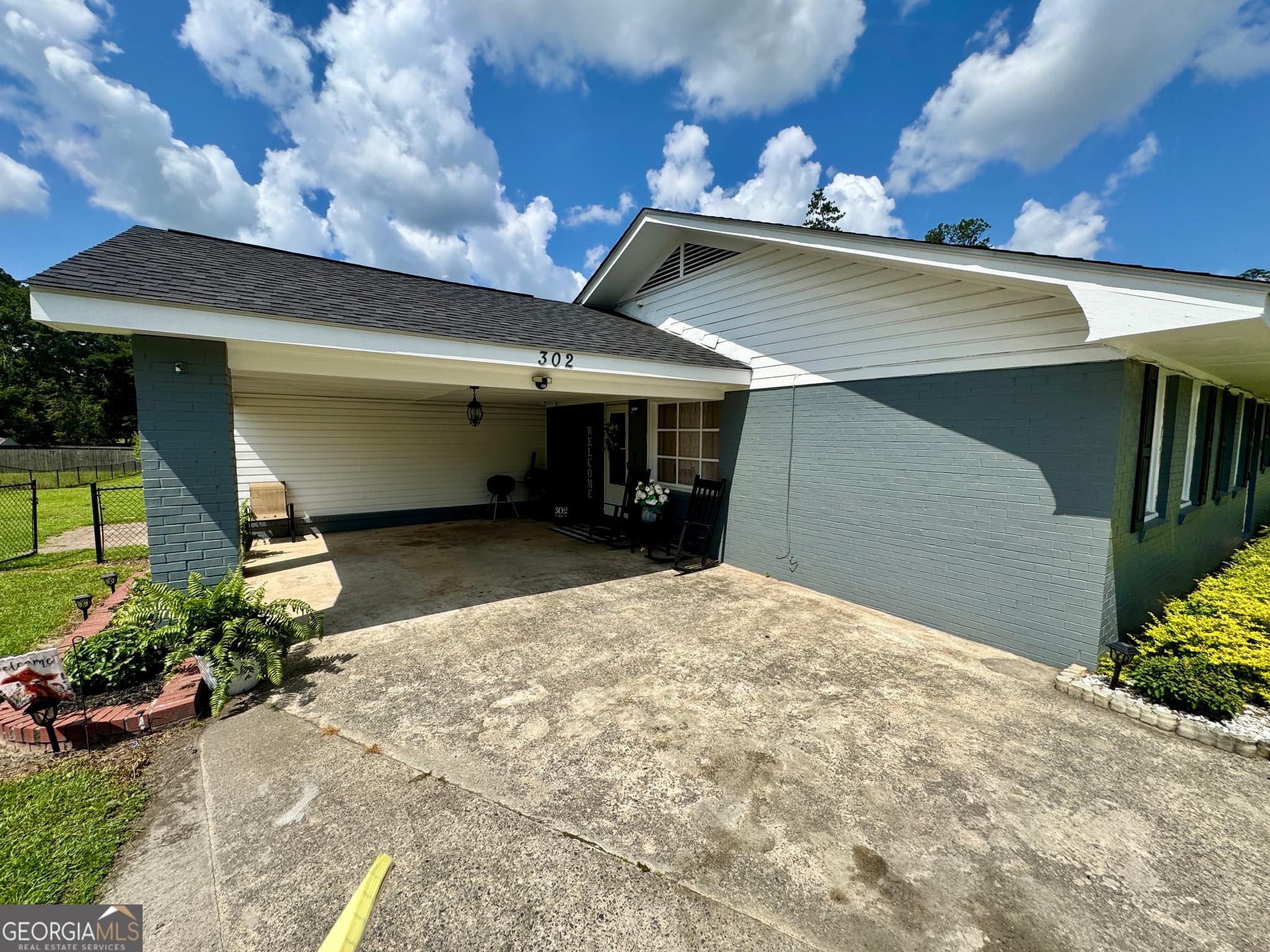 4 bedroom, 3 bathroom, 3,255 sq ft single family residence for sale at 302 W 9th Street, Vidalia, GA 30474 — photo 5