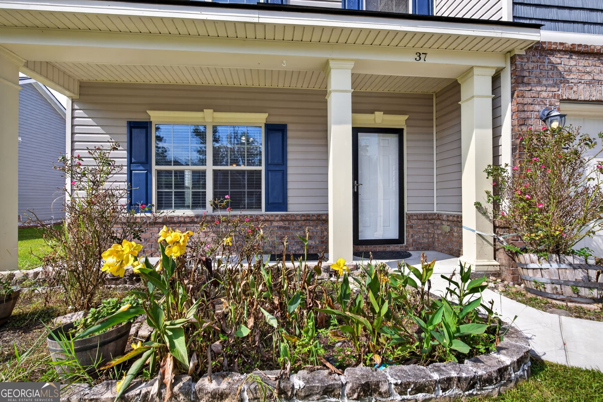 5 bedroom, 3 bathroom, 3,030 sq ft single family residence for sale at 37 Litchfield Drive, Savannah, GA 31419 — photo 6