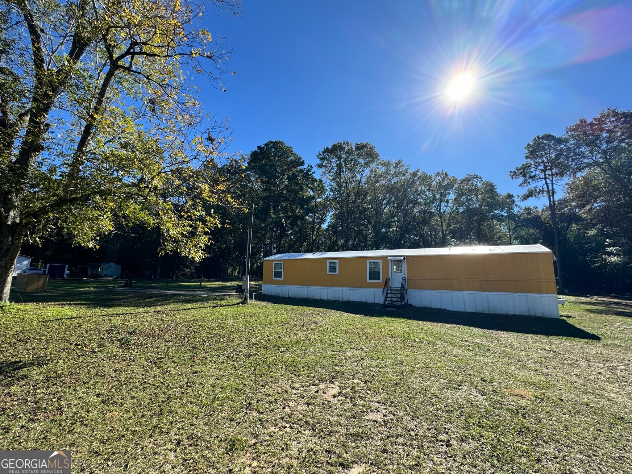 3 bedroom, 2 bathroom, 924 sq ft manufactured home,single family residence for sale at 443 Fire Station Road, Vienna, GA 31092 — photo 2