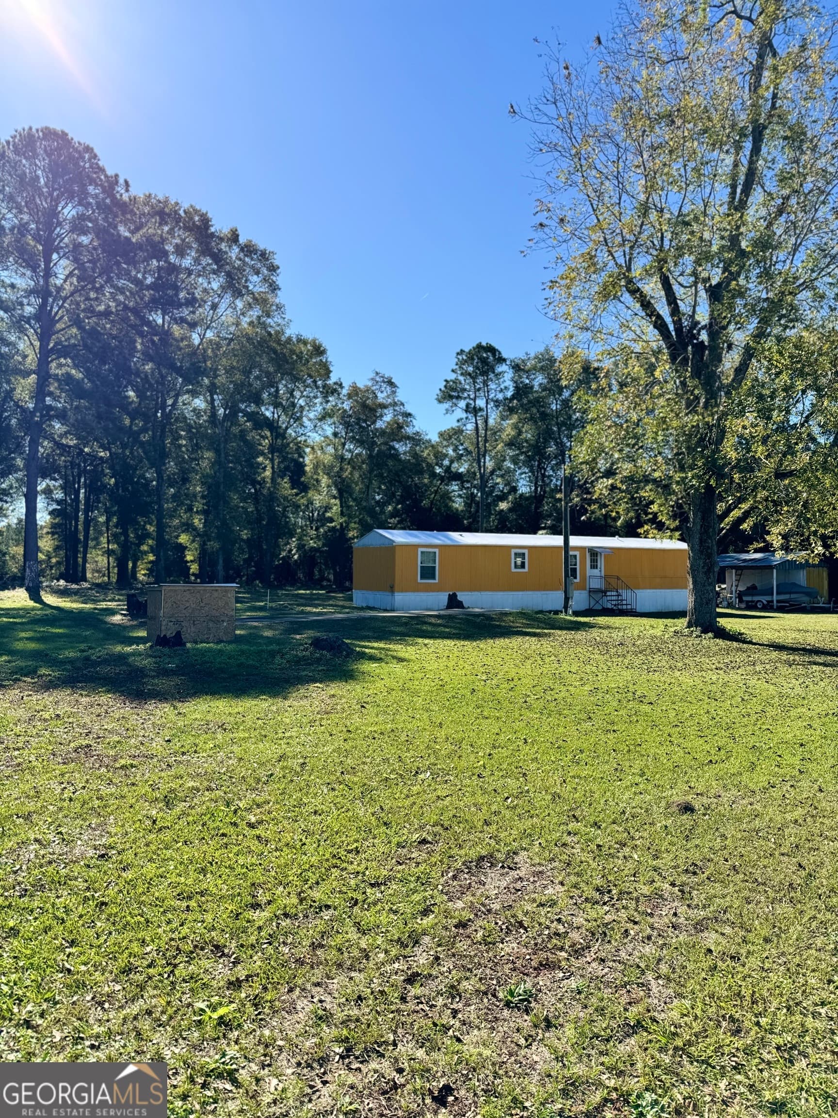 3 bedroom, 2 bathroom, 924 sq ft manufactured home,single family residence for sale at 443 Fire Station Road, Vienna, GA 31092