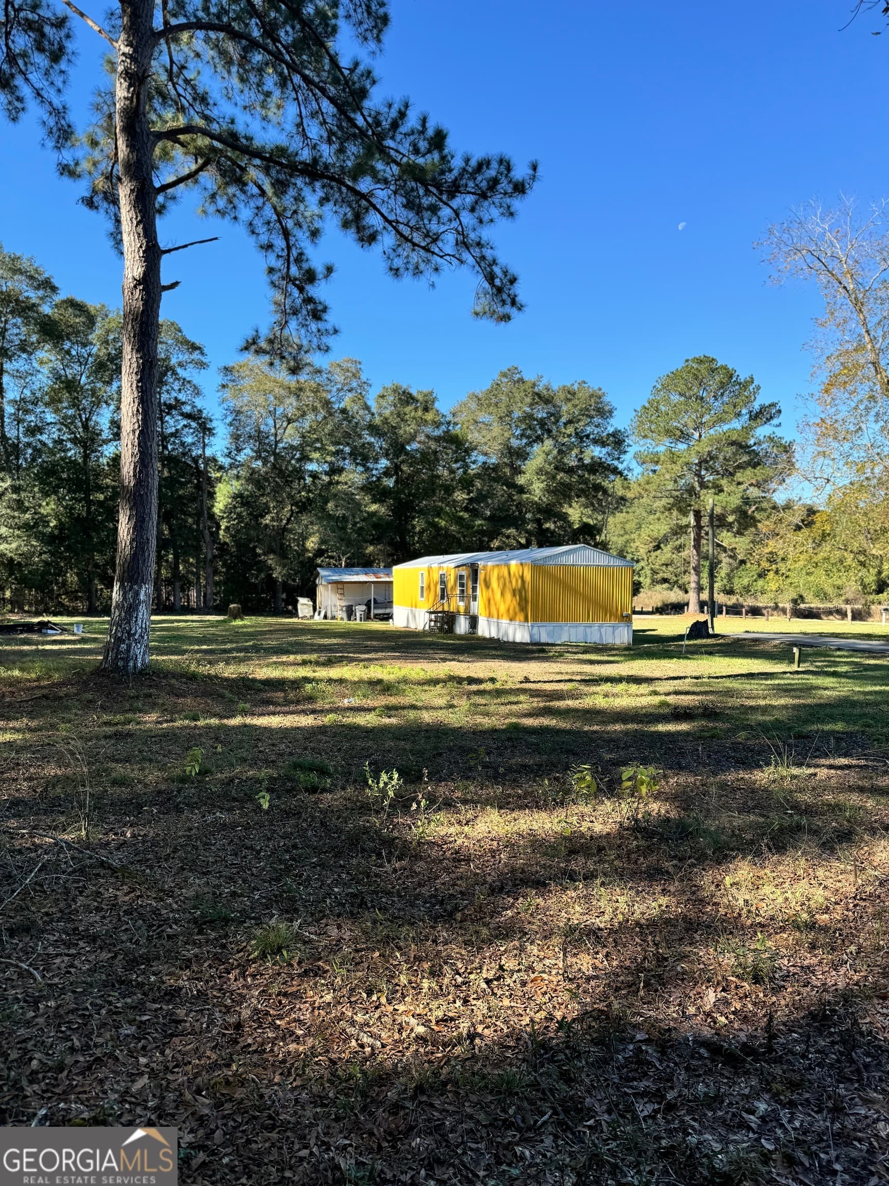 3 bedroom, 2 bathroom, 924 sq ft manufactured home,single family residence for sale at 443 Fire Station Road, Vienna, GA 31092 — photo 8